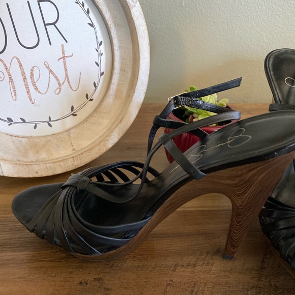 Jessica Simpson black/brown heels - Picture 3 of 4